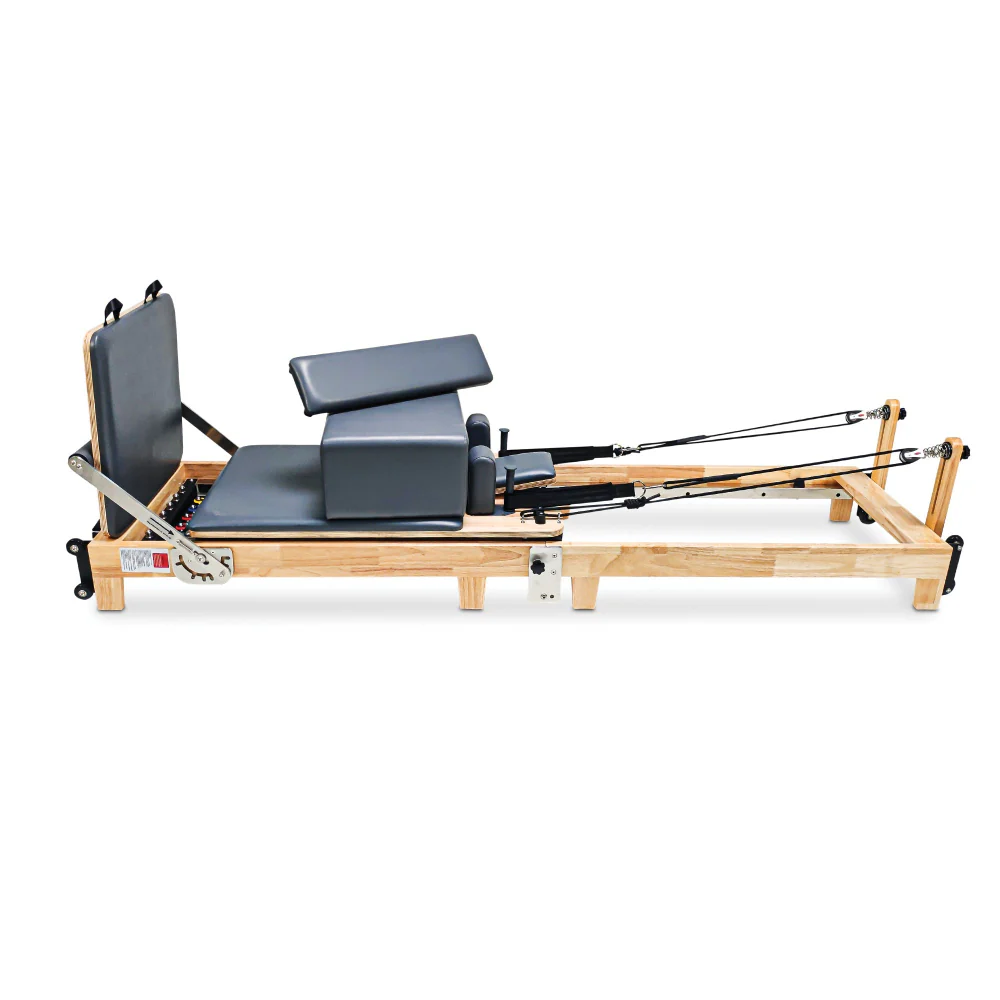 Foldable Pilates Reformer with Oakwood Frame and Accessories included - Image 3